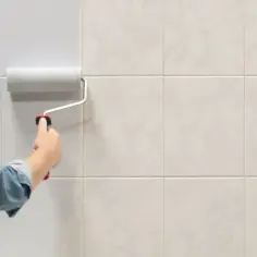 Jaką farbą pomalować kafelki w kuchni, aby uzyskać trwały efekt?