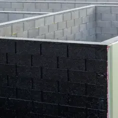 Ile bloczków na fundament? Oblicz ich ilość i uniknij błędów