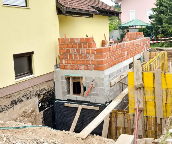 Jak wykonać fundament: krok po kroku, unikaj najczęstszych błędów