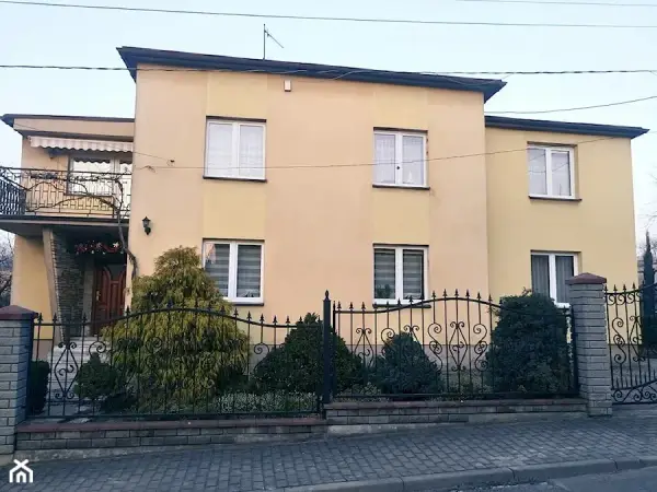 Jak odnowić elewację starego domu i uniknąć kosztownych błędów